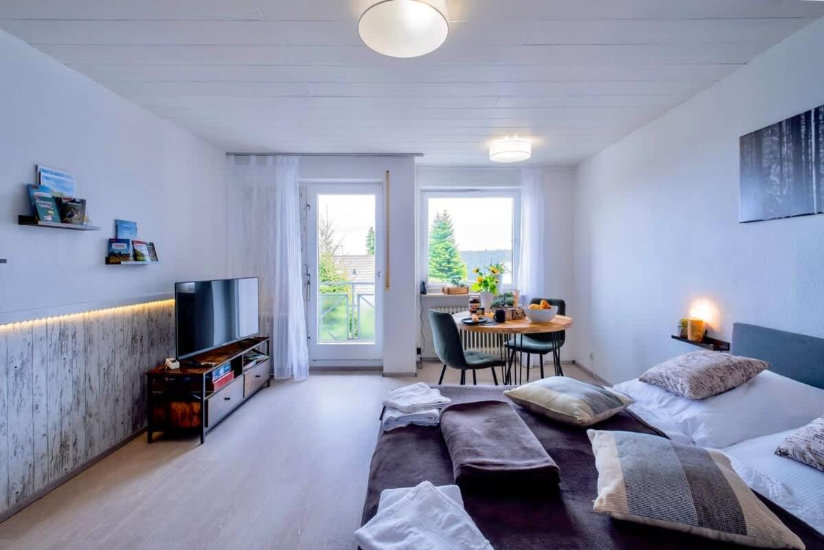 Relaxapartments Black Forest Nature Mit Beheiztem Indoor-Pool Und Sauna - Sonnenbalkon Mit Blick Ins Gruene, Schnelles Internet, Naehe Triberger Wasserfaelle, Fuer Bis Zu 2 Personen Schönwalde Екстериор снимка